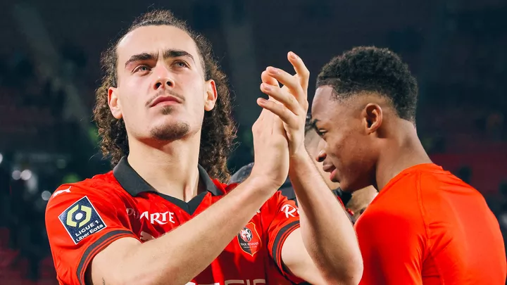 Le meilleur d'Arthur Theate avec le maillot du Stade Rennais F.C.