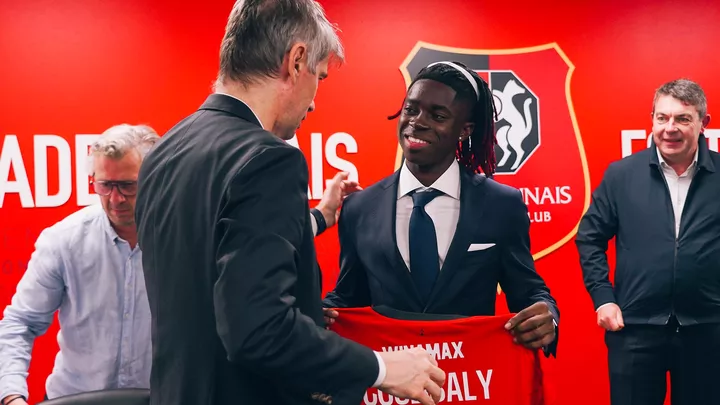 Académie | Premier contrat professionnel pour Joël Coulibaly